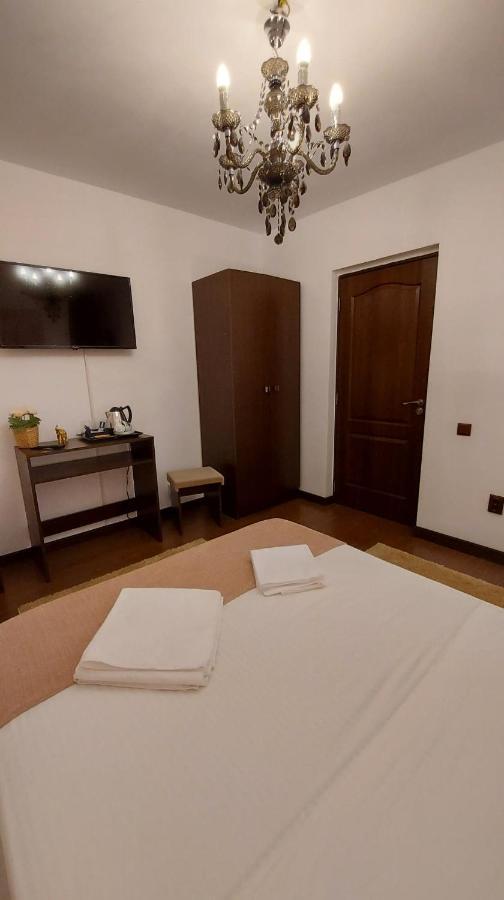 Ambiennt Hotel Bucharest Luaran gambar