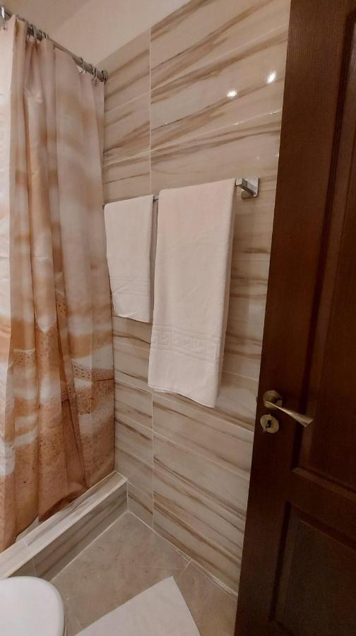 Ambiennt Hotel Bucharest Luaran gambar