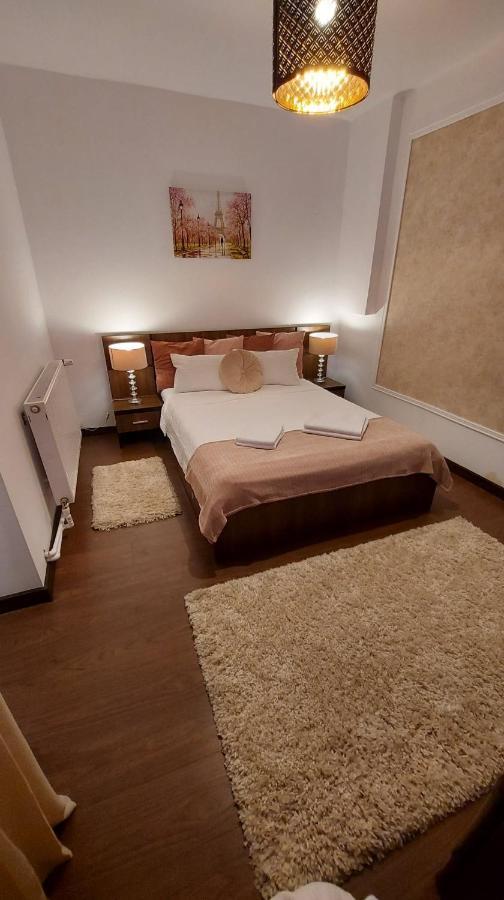 Ambiennt Hotel Bucharest Luaran gambar