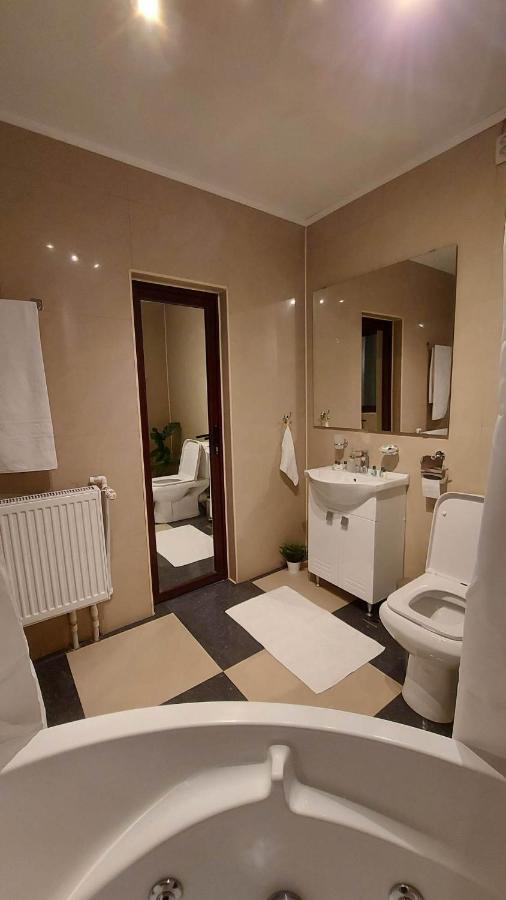 Ambiennt Hotel Bucharest Luaran gambar